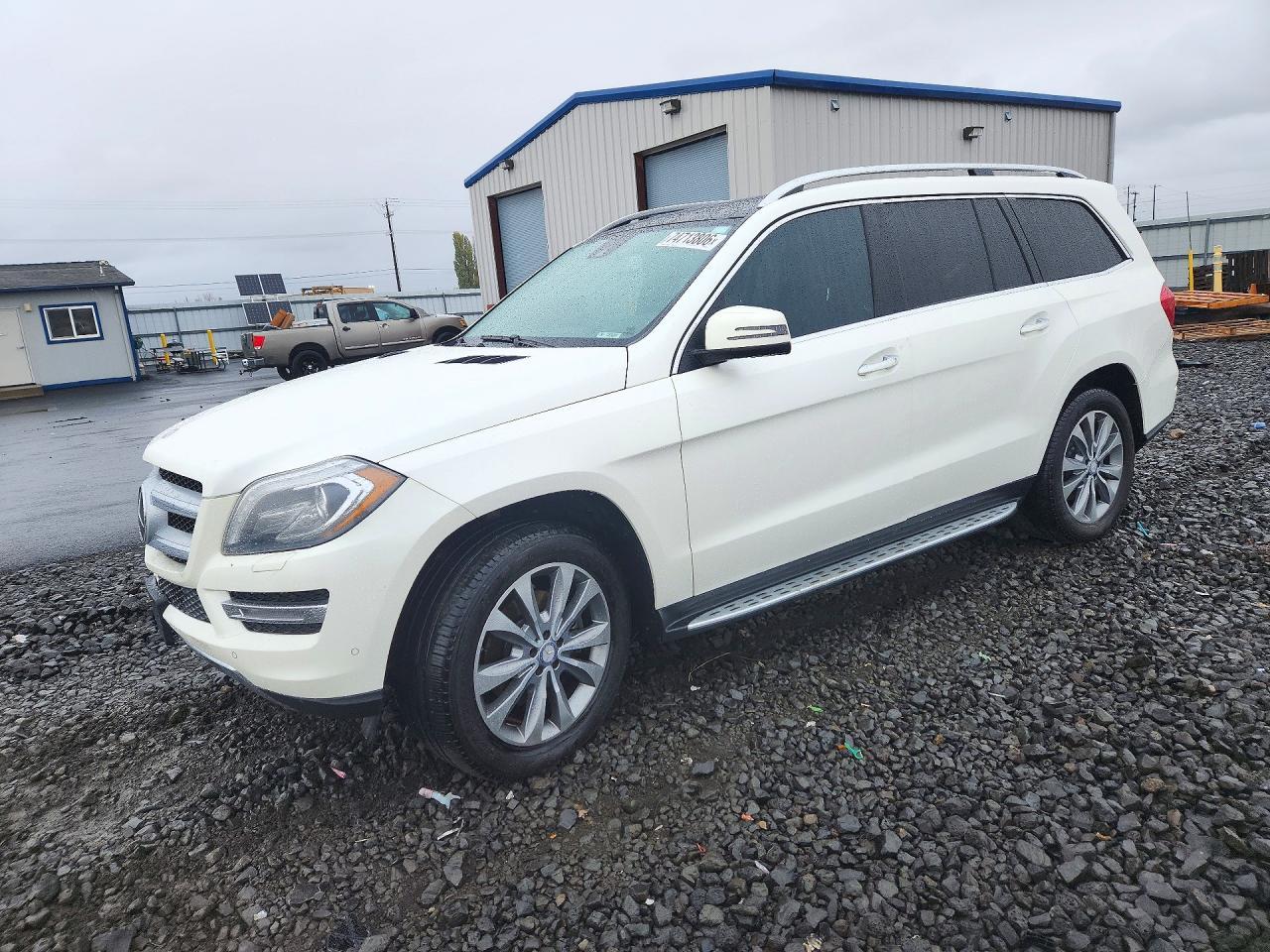 2014 MERCEDES-BENZ GL 350 BLUETEC view, angle 1