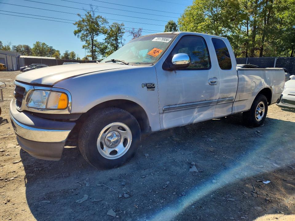 2002 FORD F150   