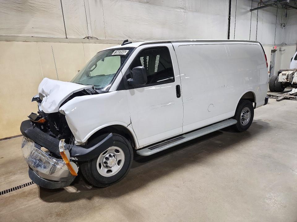 2025 CHEVROLET EXPRESS G2500   