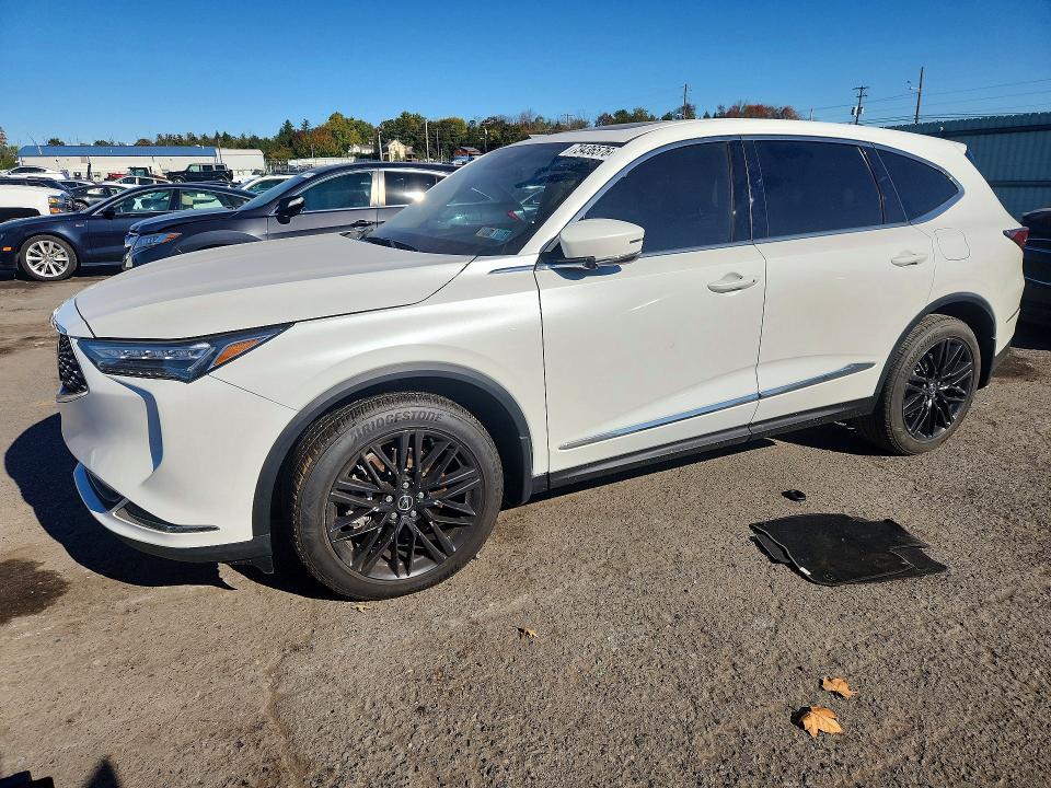 2022 ACUR MDX   