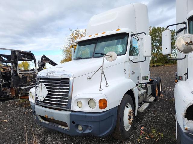2009 FREIGHTLINER CST120 SEMI TRUCK