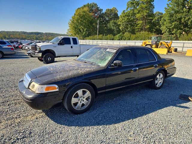 2011 FORD CROWN VICTORIA LX  