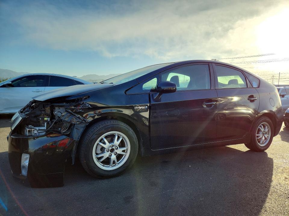 2011 TOYOTA PRIUS TWO  