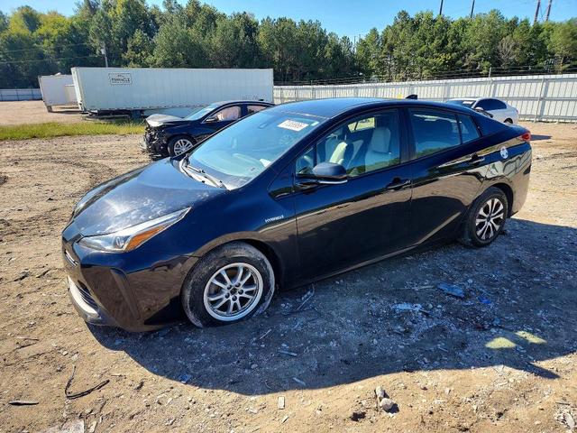 2020 TOYOTA PRIUS LE  
