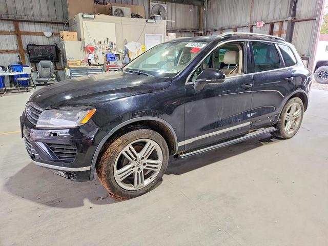 2015 VOLKSWAGEN TOUAREG V6 TDI  