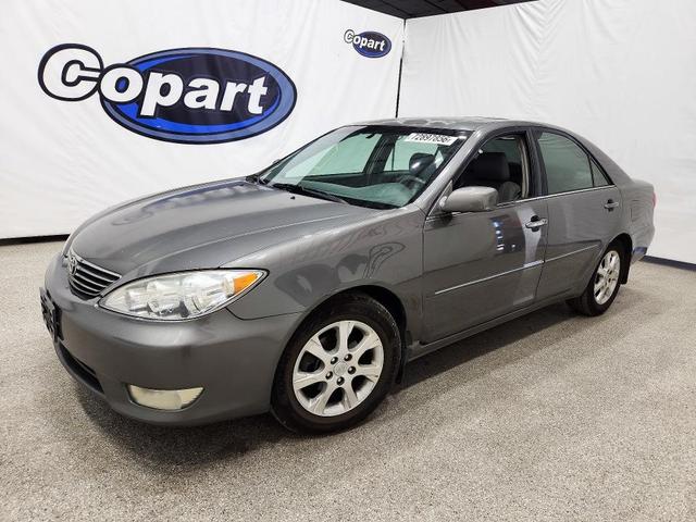 2005 TOYOTA CAMRY XLE V6  