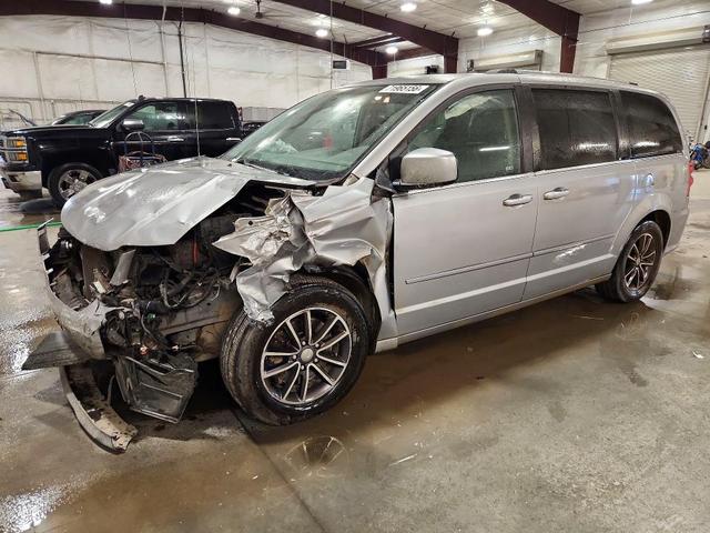 2017 DODGE GRAND CARAVAN SE  