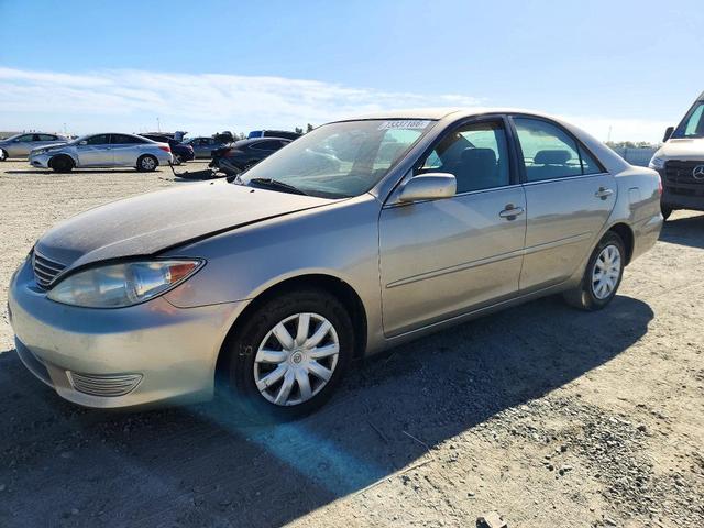 2005 TOYOTA CAMRY