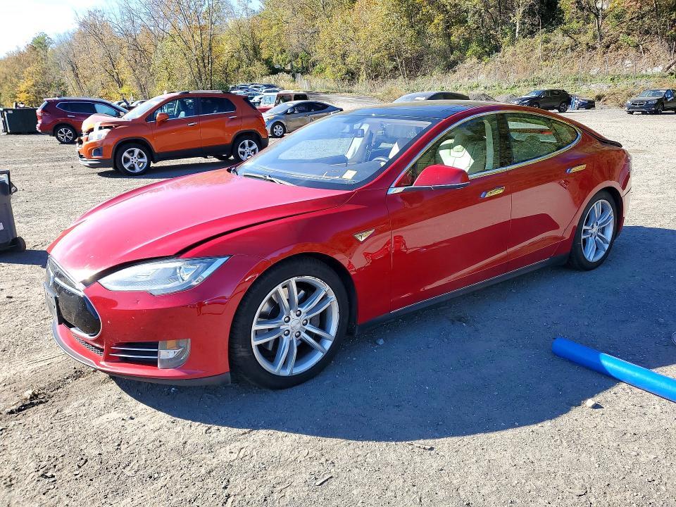 2013 TESLA MODEL S   