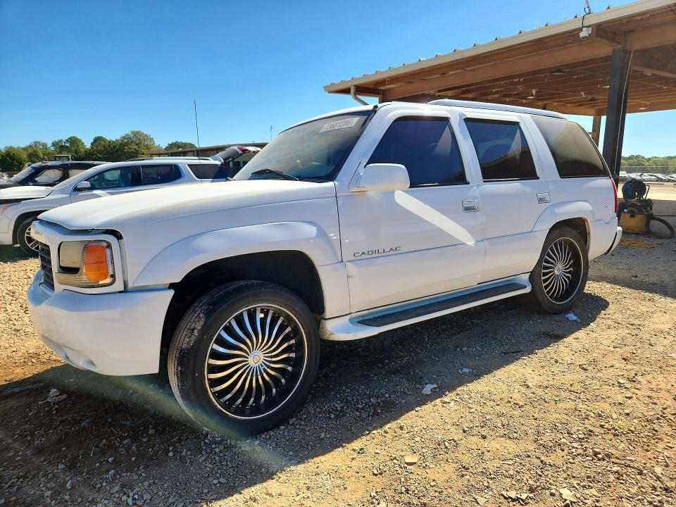 2000 CADILLAC ESCALADE   
