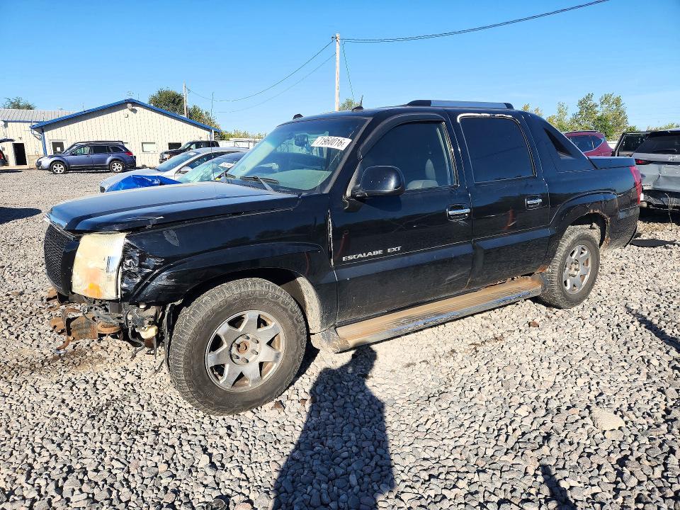 2004 CADILLAC ESCALADE EXT  