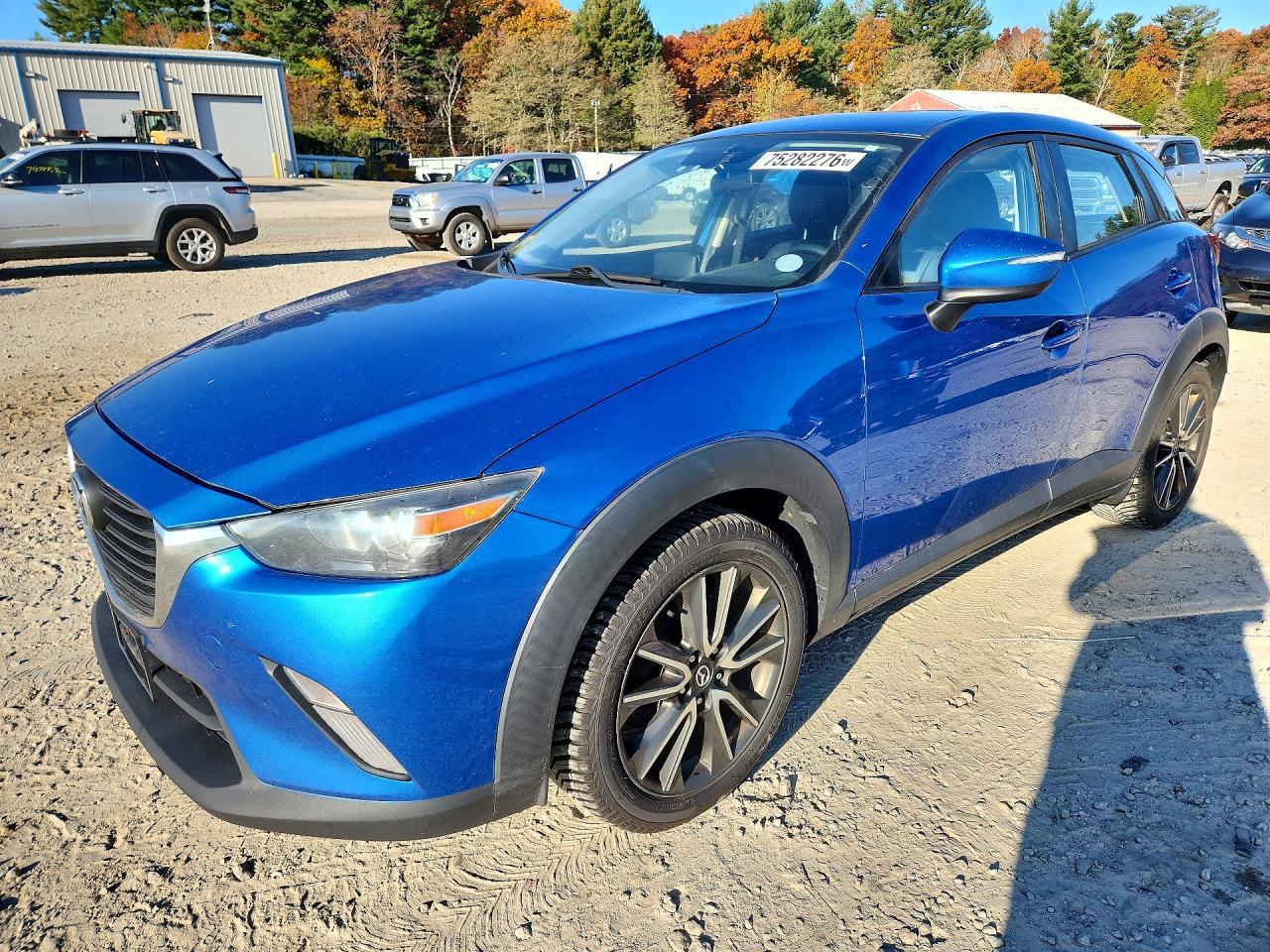 منظر 2017 MAZDA CX-3 TOURING، زاوية 1