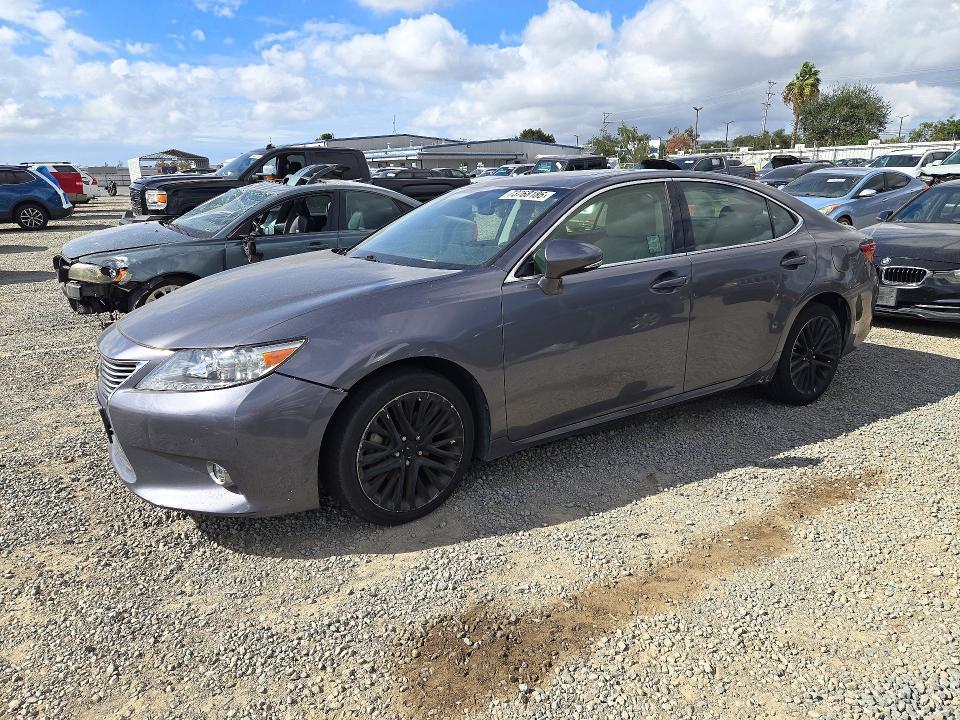 2015 LEXUS ES 350  