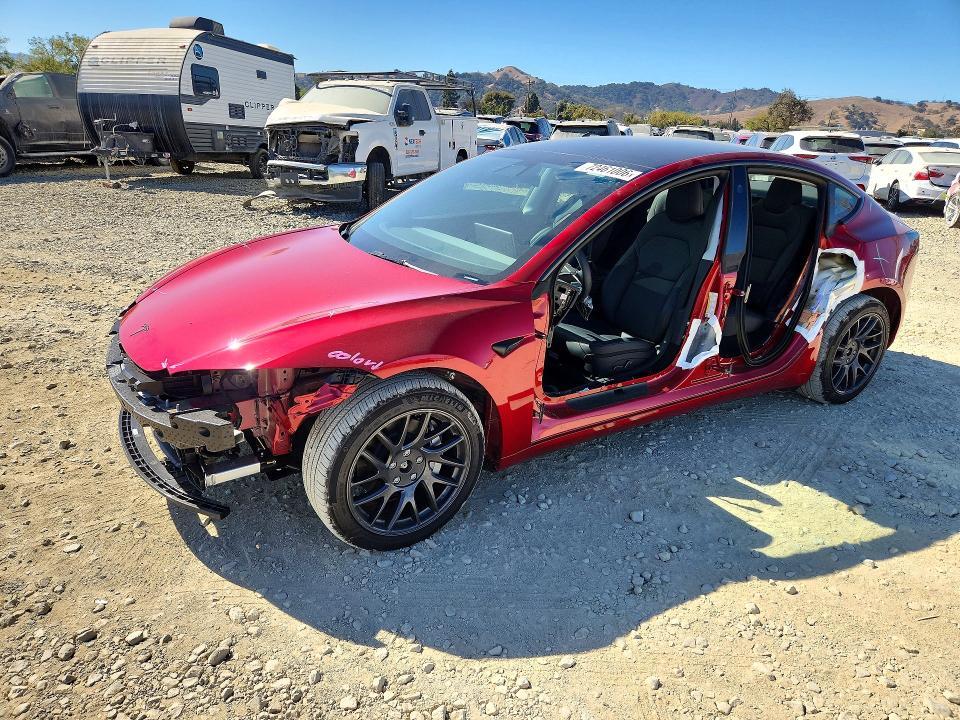 2026 TESLA MODEL 3   