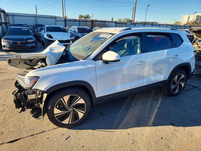 2026 VOLKSWAGEN TAOS SE  