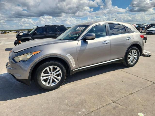 2010 INFINITI FX35