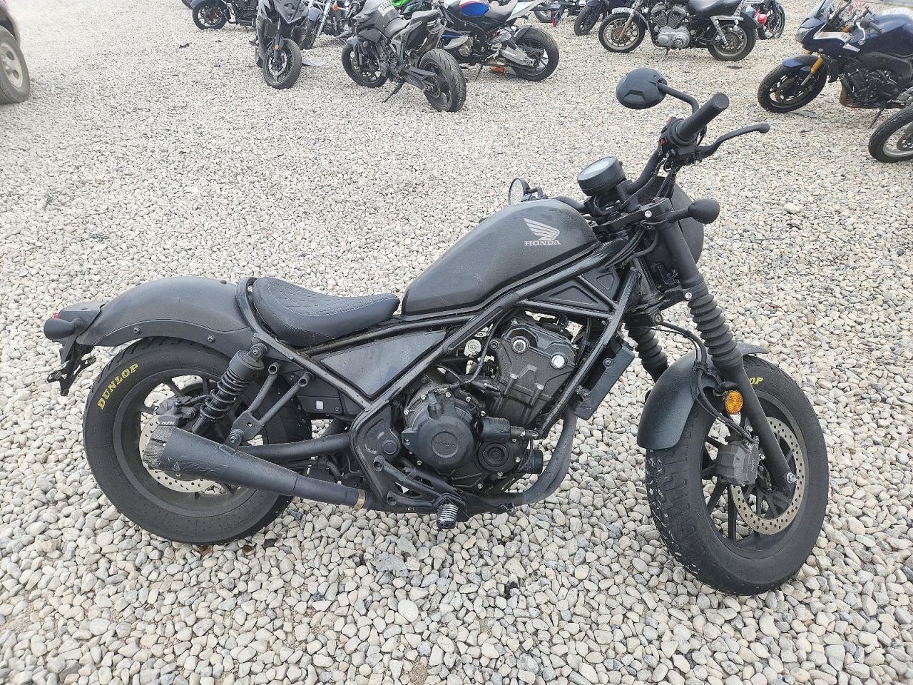 Vue de 2021 HONDA CMX500 A2, angle 1