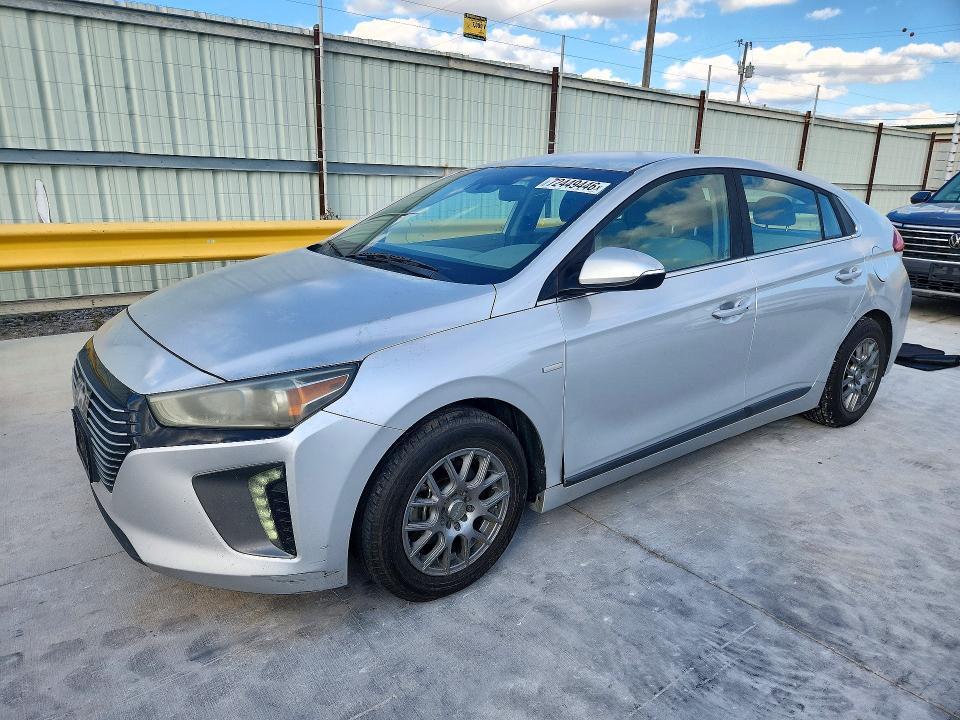 2017 HYUNDAI IONIQ SEL  