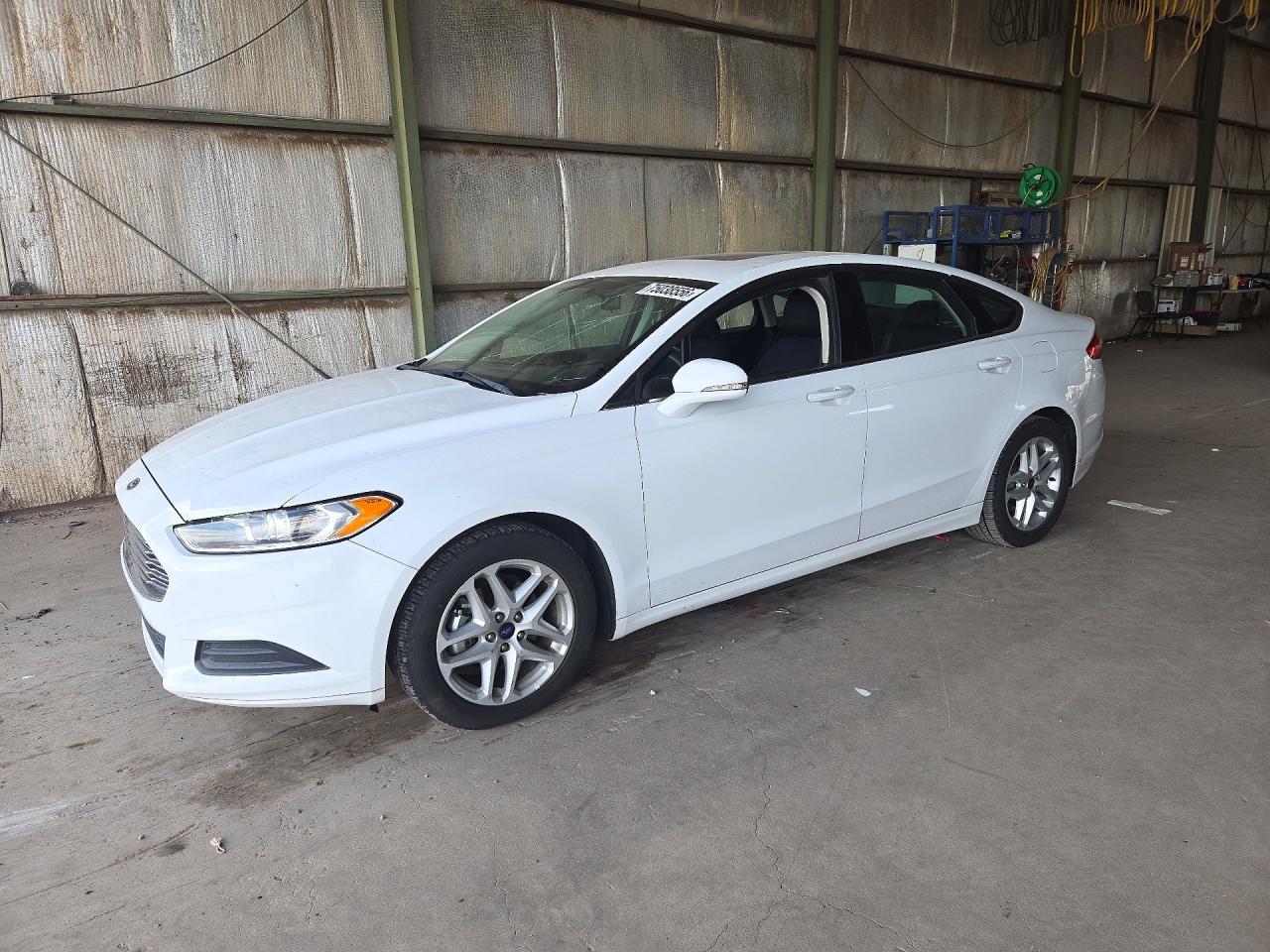 Vedere 2016 FORD FUSION SE, unghi 1