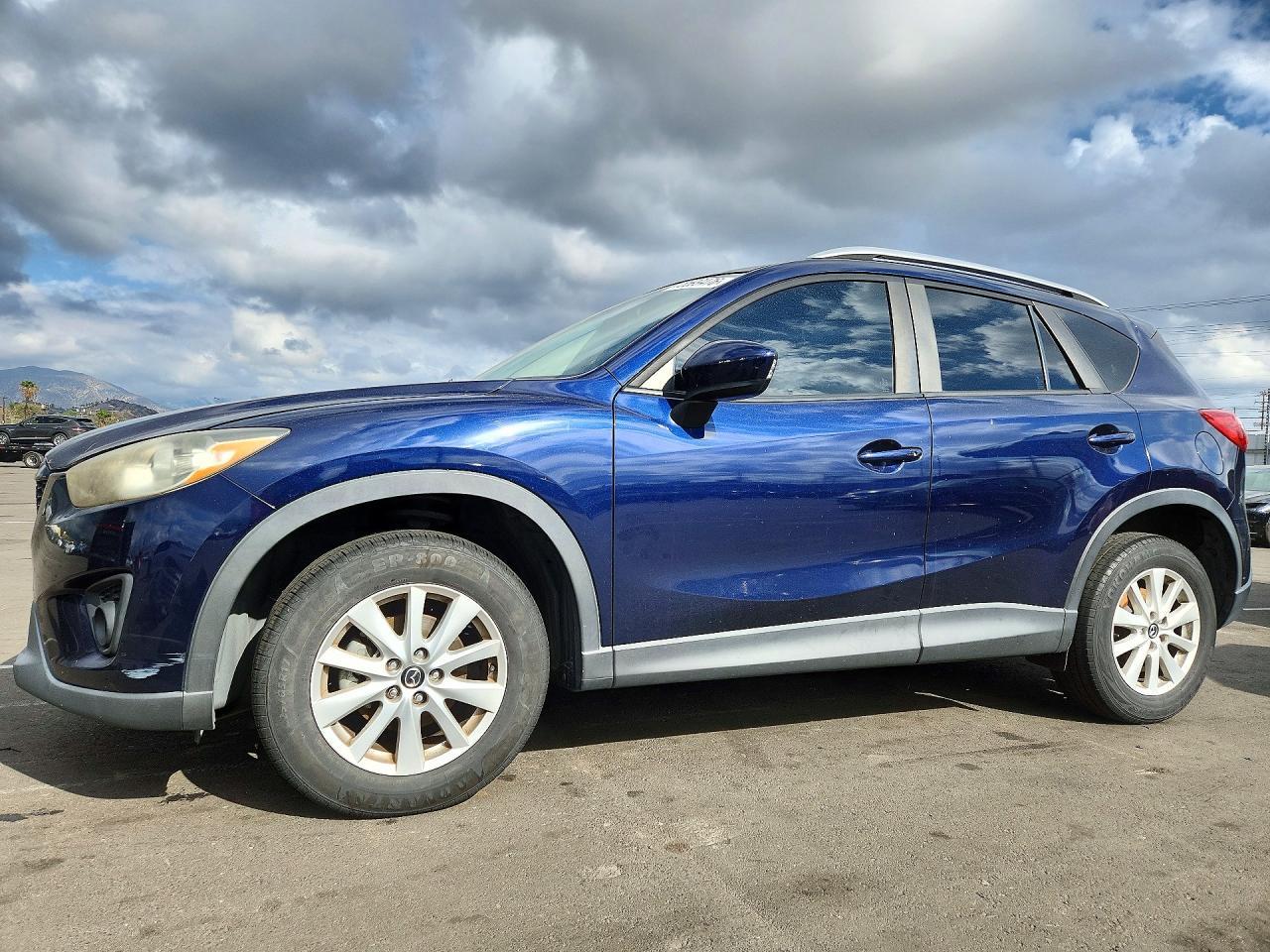 Vista de 2014 MAZDA CX-5 TOURING, ángulo 1