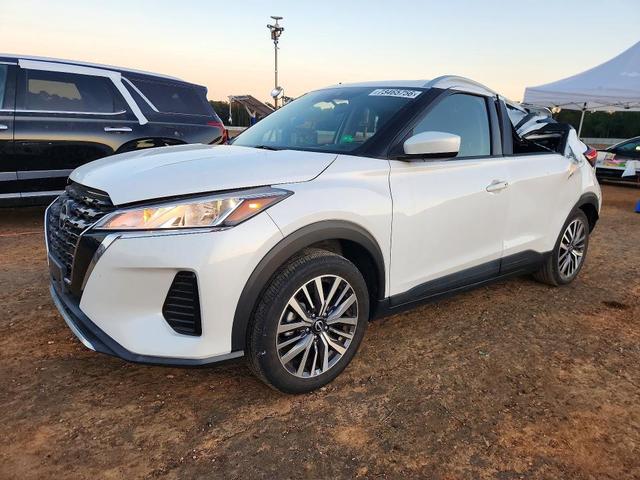2023 NISSAN KICKS