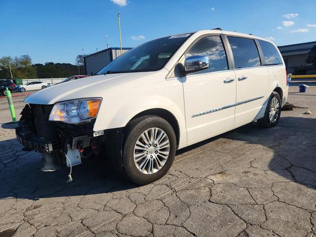 2013 CHRYSLER MINIVAN