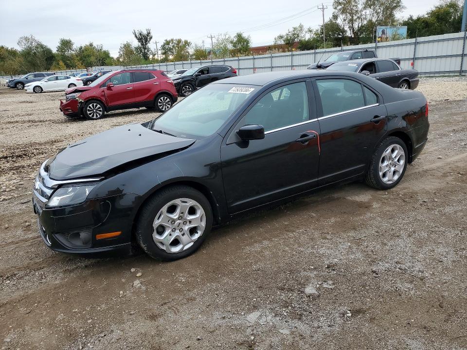 2011 FORD FUSION SE  