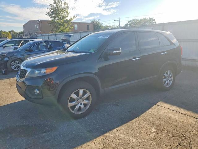 2013 KIA SORENTO LX  