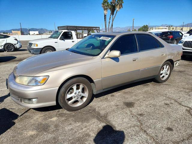 2001 LEXUS ES 300  