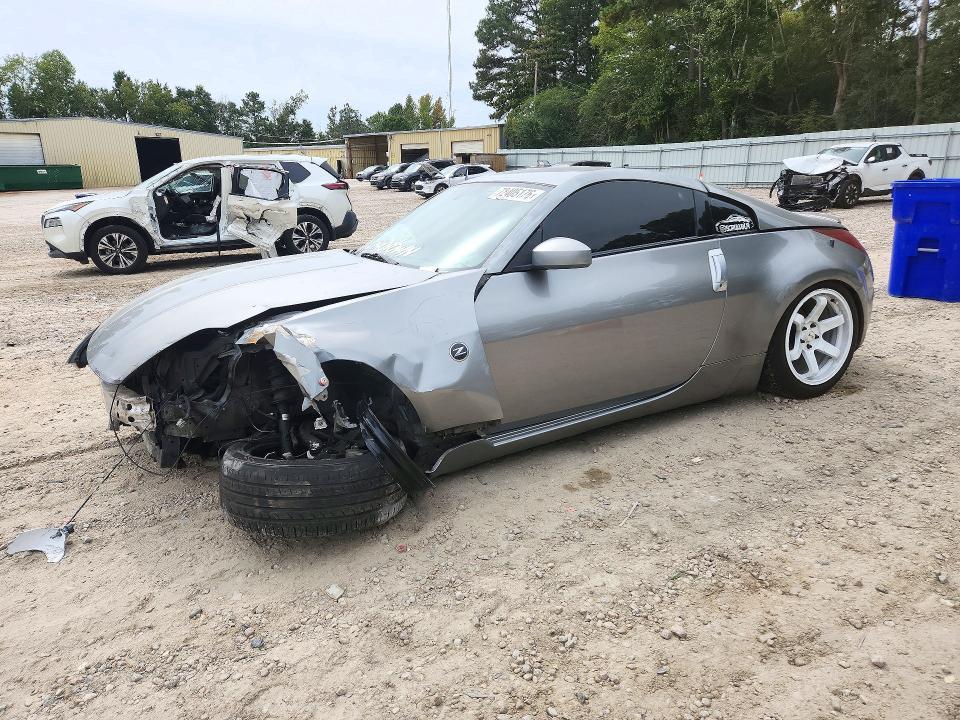 2004 NISSAN 350Z BASE  