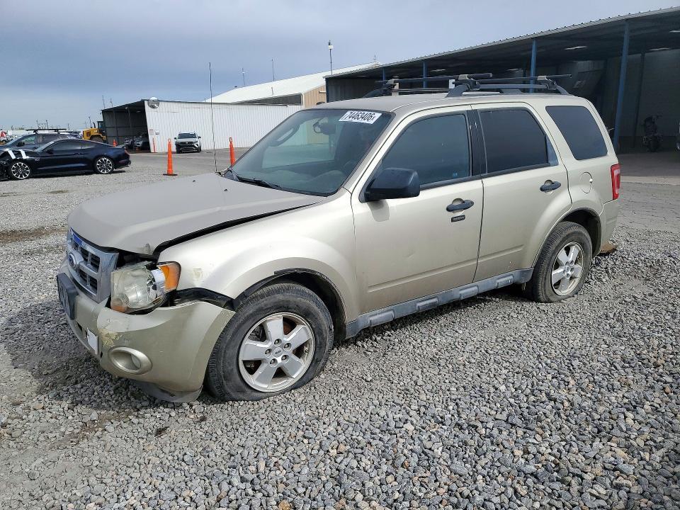 2012 FORD ESCAPE XLT  
