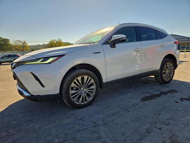 2021 TOYOTA VENZA XLE  