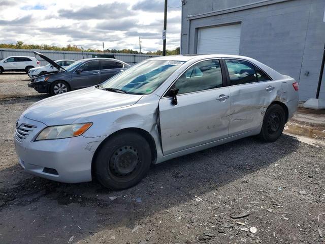 2009 TOYOTA CAMRY LE  