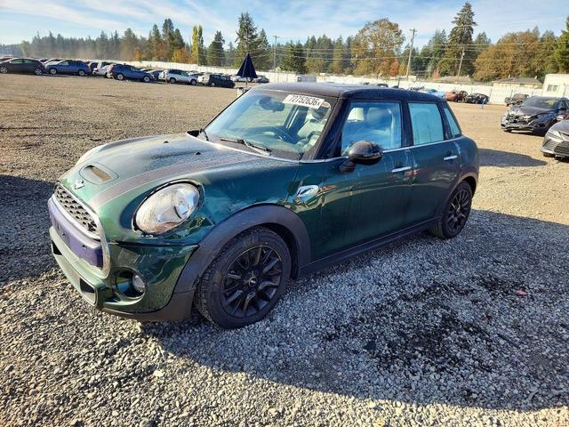 2016 MINI COOPER
