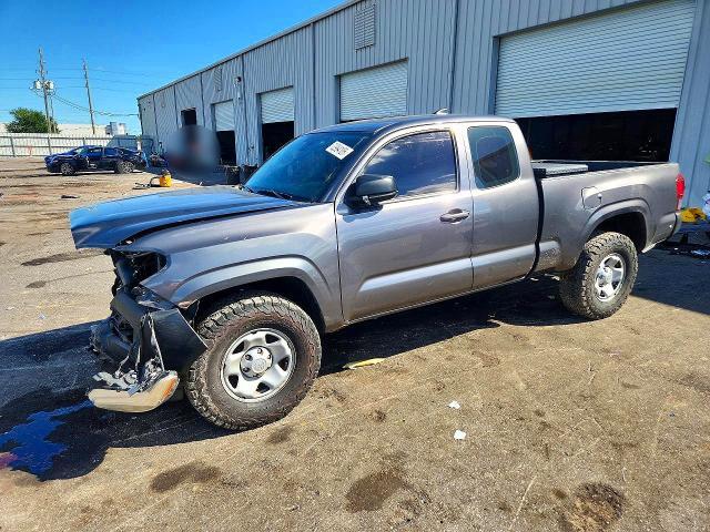 2018 TOYOTA TACOMA SR  