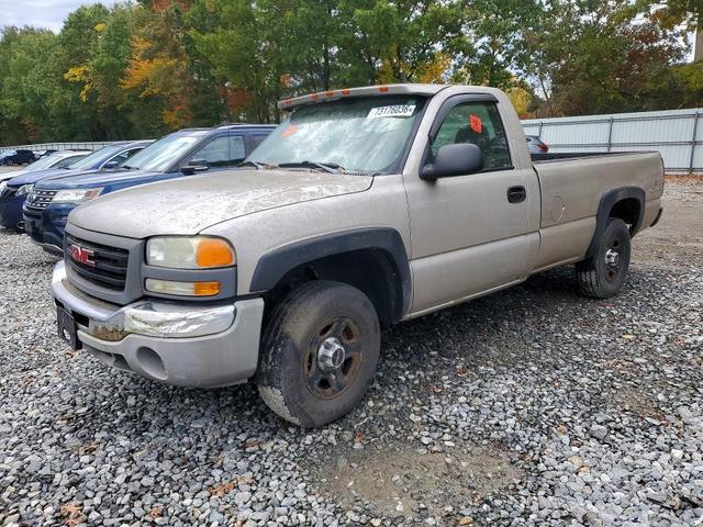 2004 GMC SIERRA