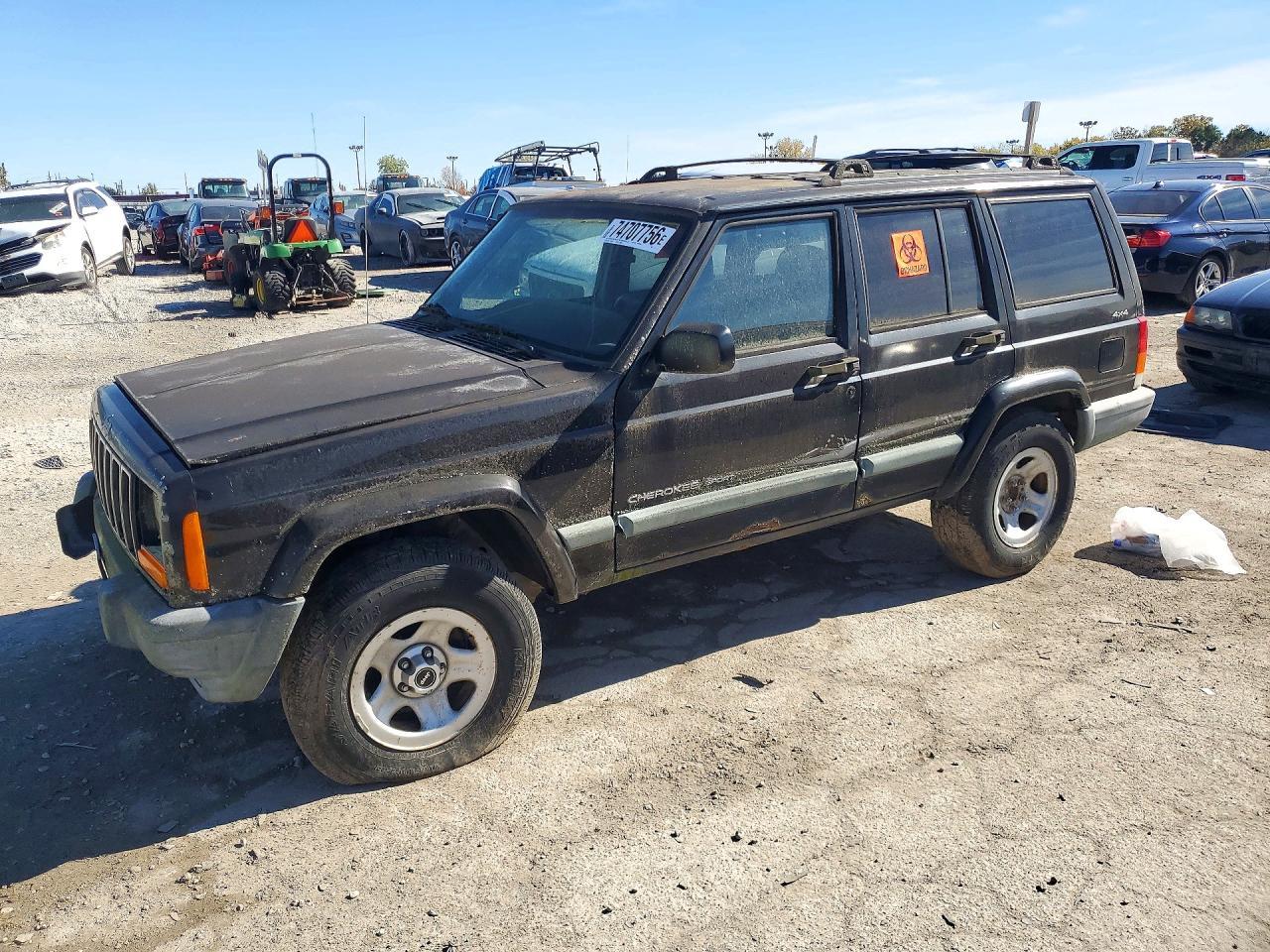 منظر 2000 JEEP CHEROKEE، زاوية 1