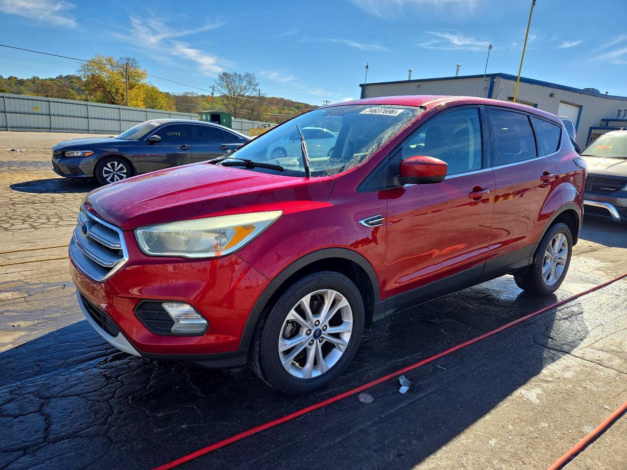 Vue de 2017 FORD ESCAPE SE, angle 1