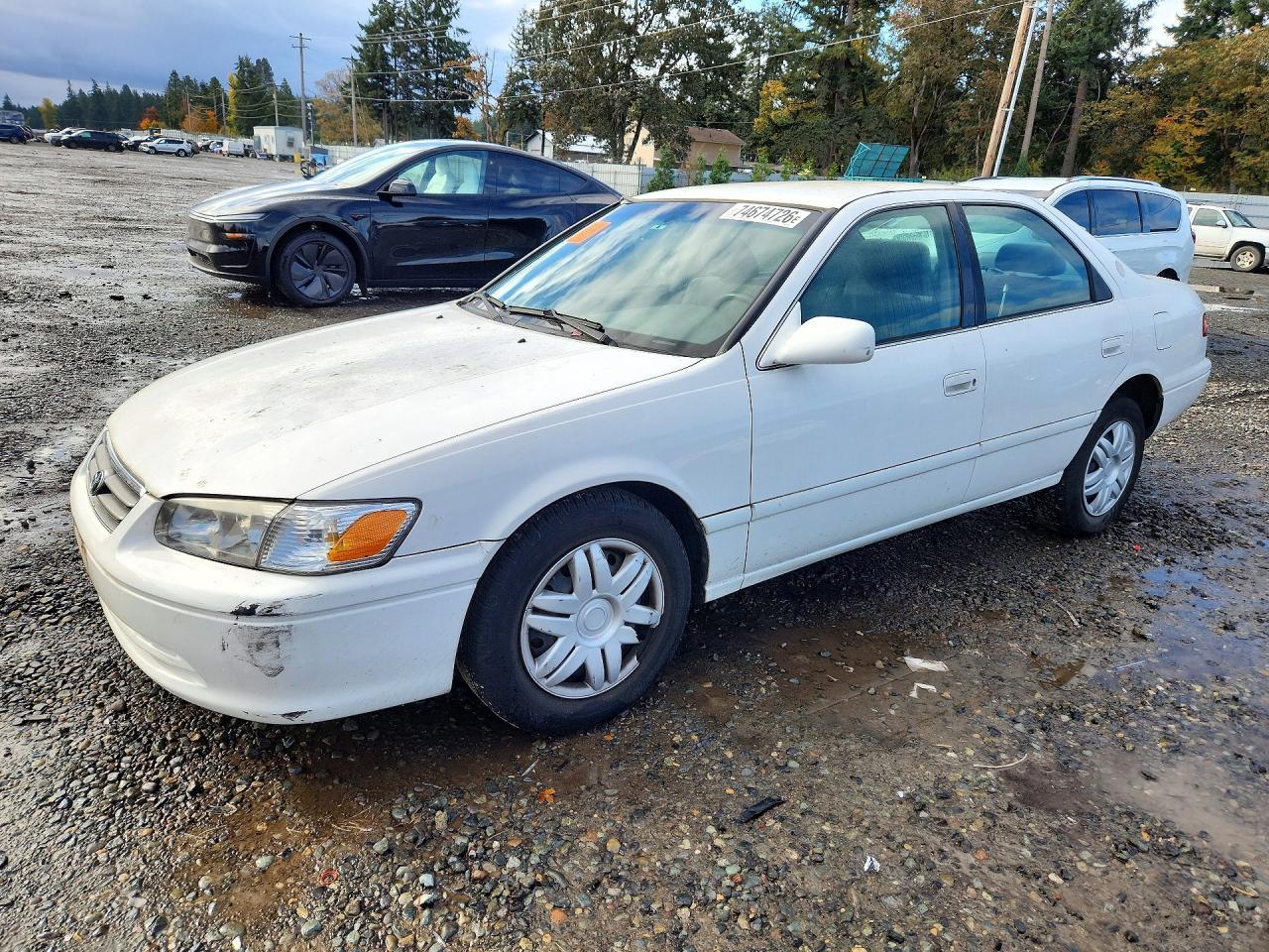 منظر 2000 TOYOTA CAMRY LE، زاوية 1