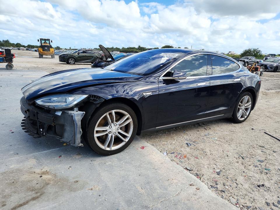 2014 TESLA MODEL S   