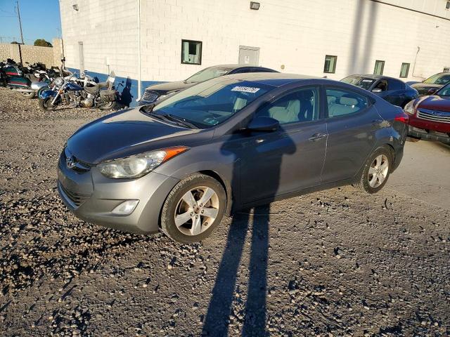 2012 HYUNDAI ELANTRA