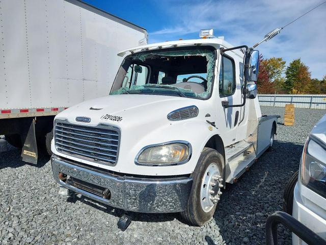2007 FREIGHTLINER BUSINESS CLASS M2 TRUCK CAB AND CHASSIS