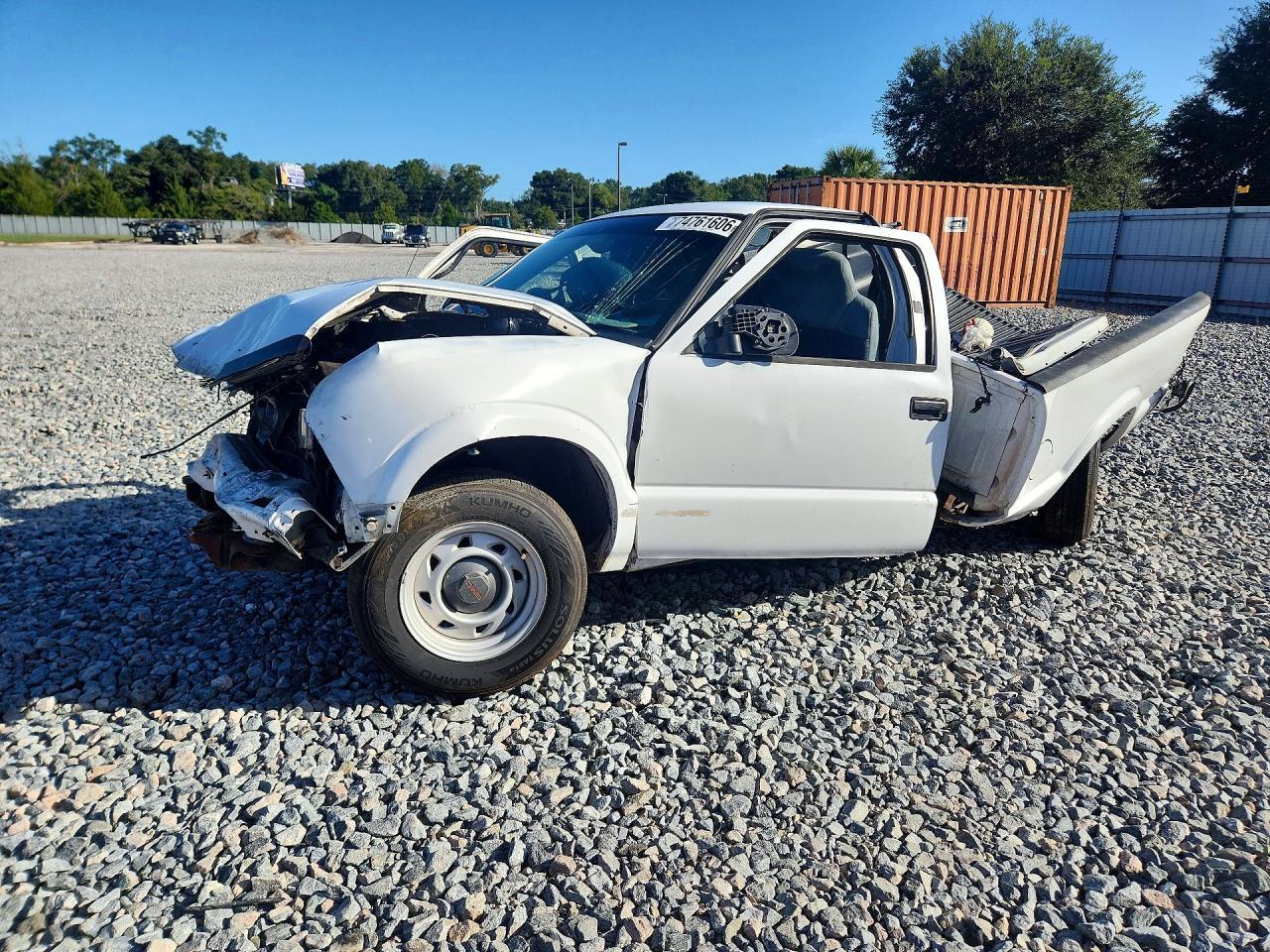 Vista de 1995 GMC SONOMA, ángulo 1
