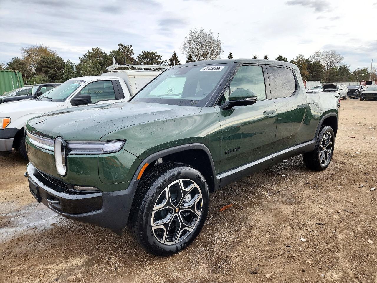 منظر 2026 RIVIAN R1T ADVENTURE، زاوية 1