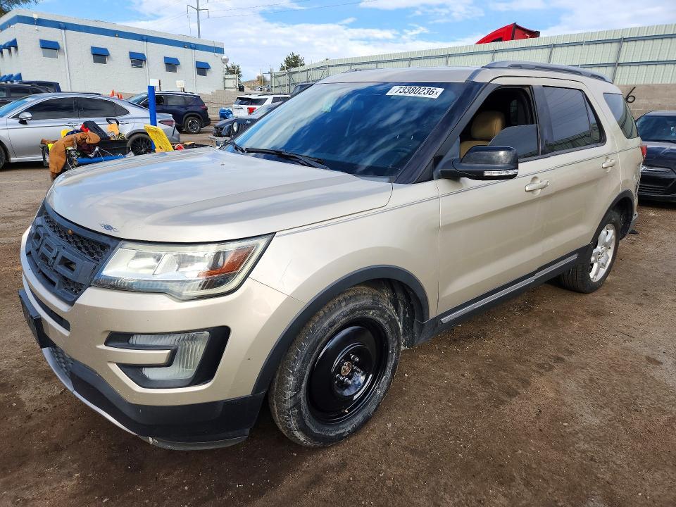 2017 FORD EXPLORER XLT  