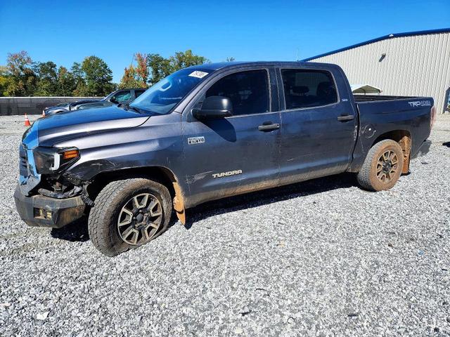 2014 TOYOTA TUNDRA CREWMAX SR5  