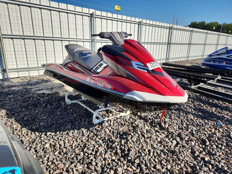 2013 YAMAHA WAVE RUNNER FX JET SKI