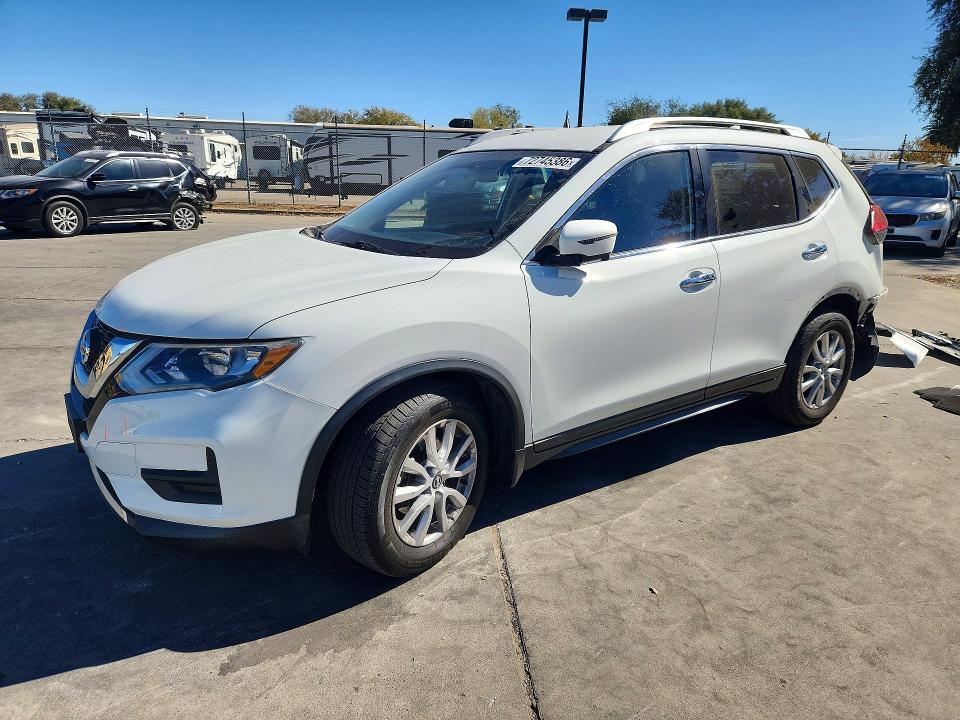 2017 NISSAN ROGUE SV  