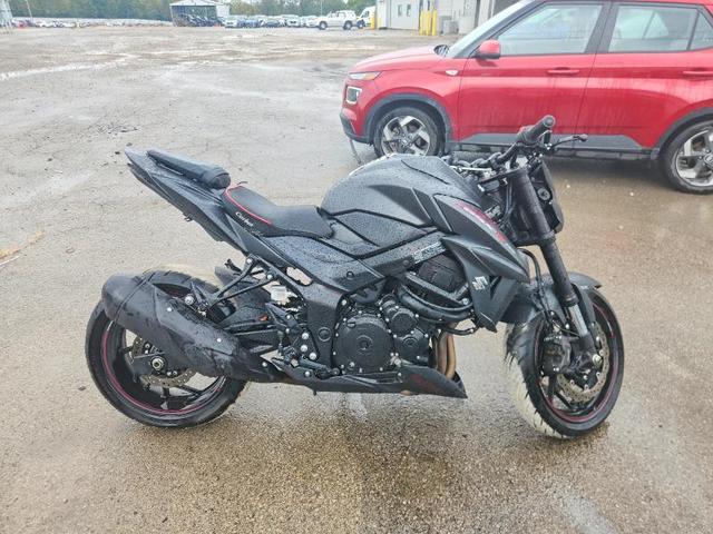 2018 SUZUKI GSX-S750 M  