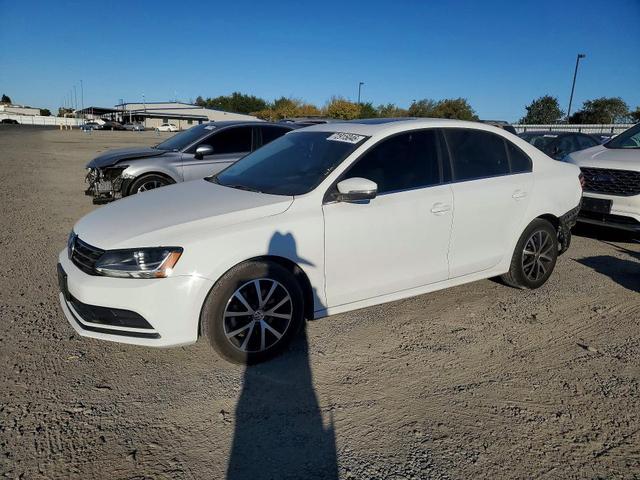 2017 VOLKSWAGEN JETTA SE  